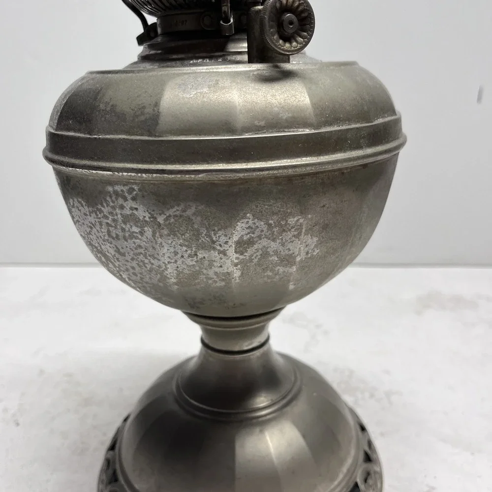 Antique Bradley Hubbard Converted Oil Lamp No. 4 Radiant Patent Date 1898